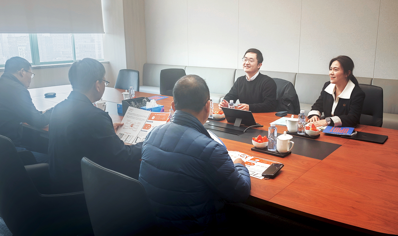 中国农业机械工业协会到访量讯物联，调研农机行业数字化与海外通信需求(图3)